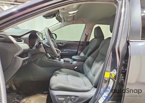 2022 Toyota Rav4 Xle from USA, damaged, VIN 2T3P1RFV2NW255142